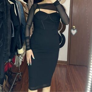 Elegant Black Sheer Sleeve Dress